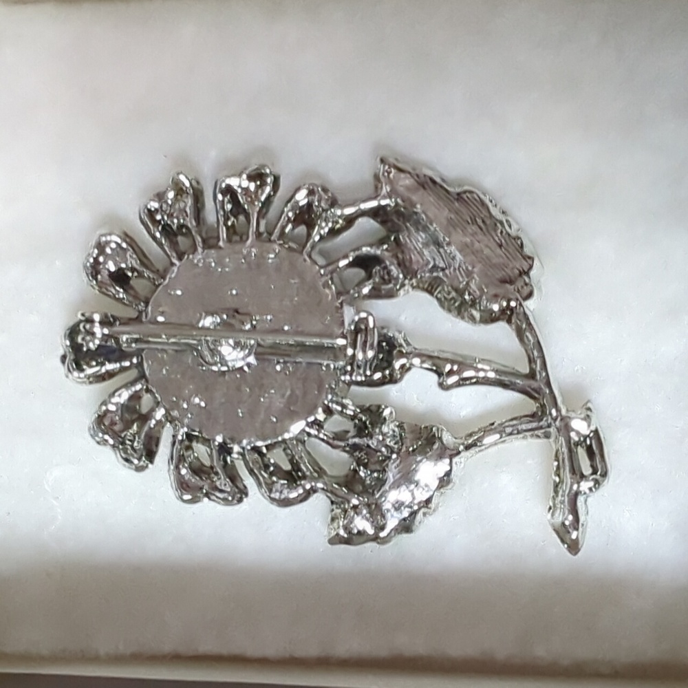 Vintage Holographic Sunflower Brooch - Rainbow Reflective Silver Tone Pin - Picture 3 of 4